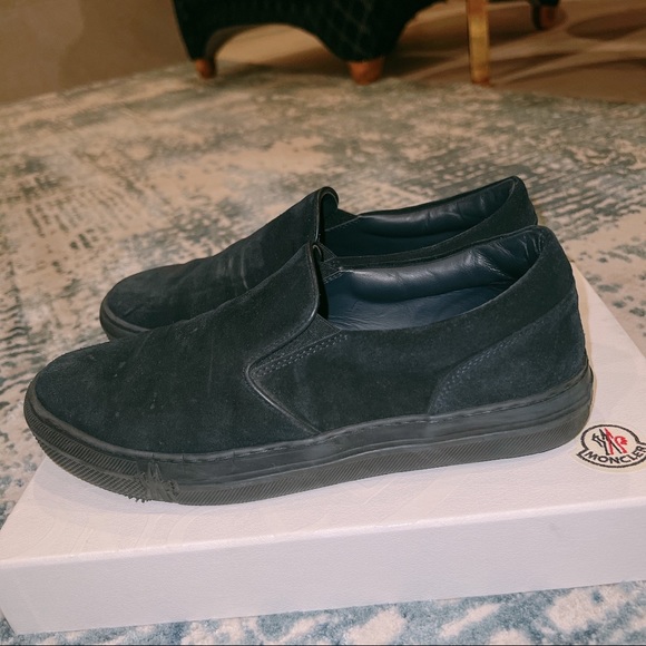 Moncler Slip On - Picture 3 of 4